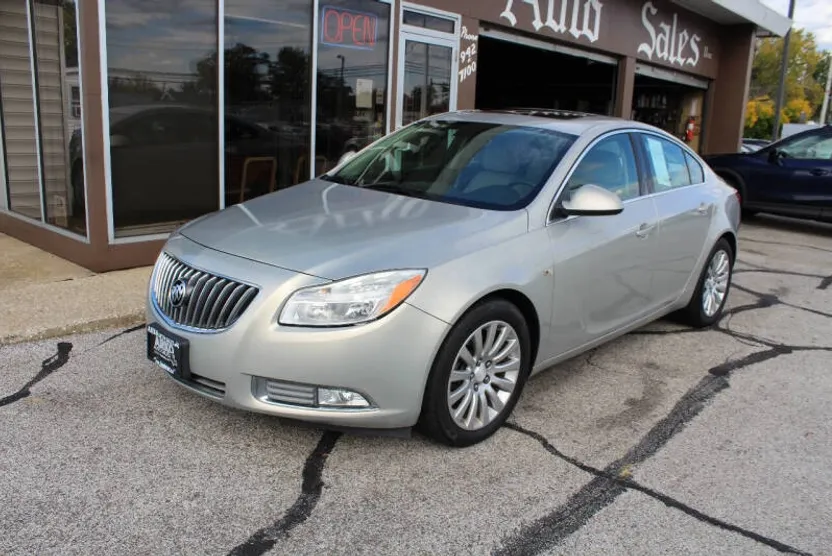 2011 Buick Regal CXL photo 1