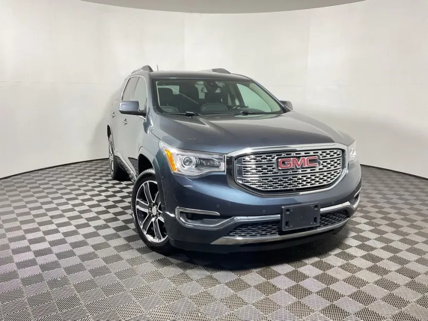 2019 Gmc Acadia Denali photo 1