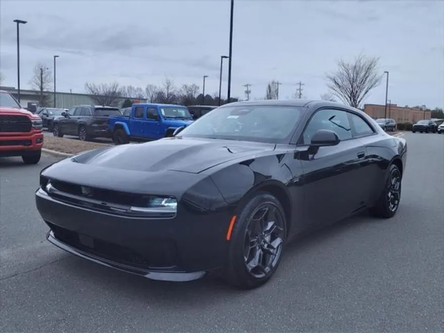 2025 Dodge Charger R/T photo 1