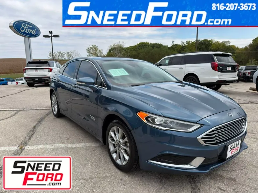 2018 Ford Fusion Energi SE photo 1