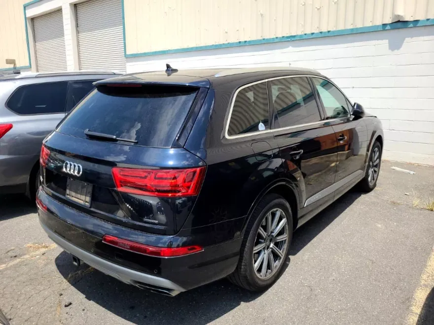 2017 Audi Q7 2.0T Premium Plus photo 1