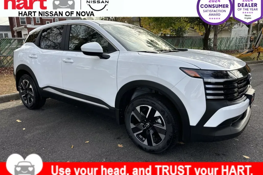 2025 Nissan Kicks SV photo 1