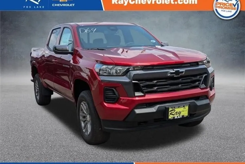 2026 Chevrolet Colorado LT photo 1