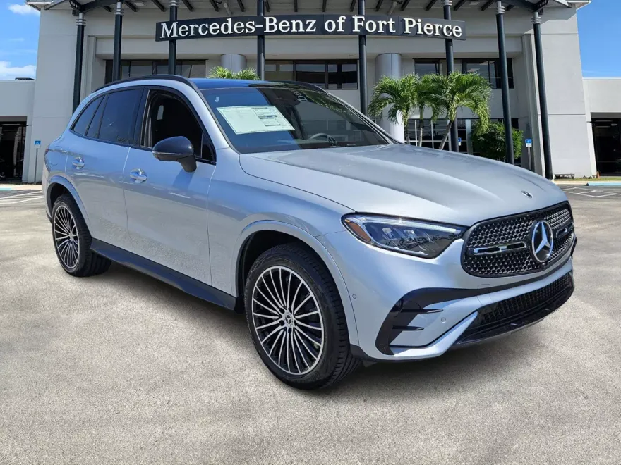 2025 Mercedes Benz GLC 300 photo 1