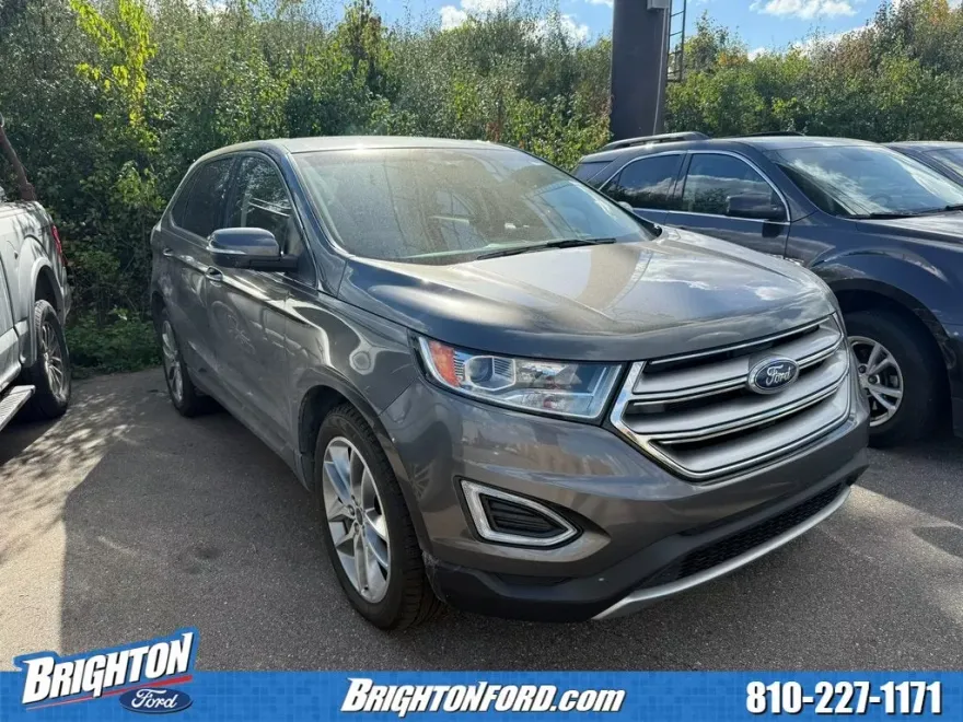 2018 Ford Edge Titanium photo 1