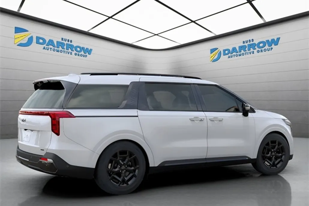 2026 Kia Carnival SX photo 1