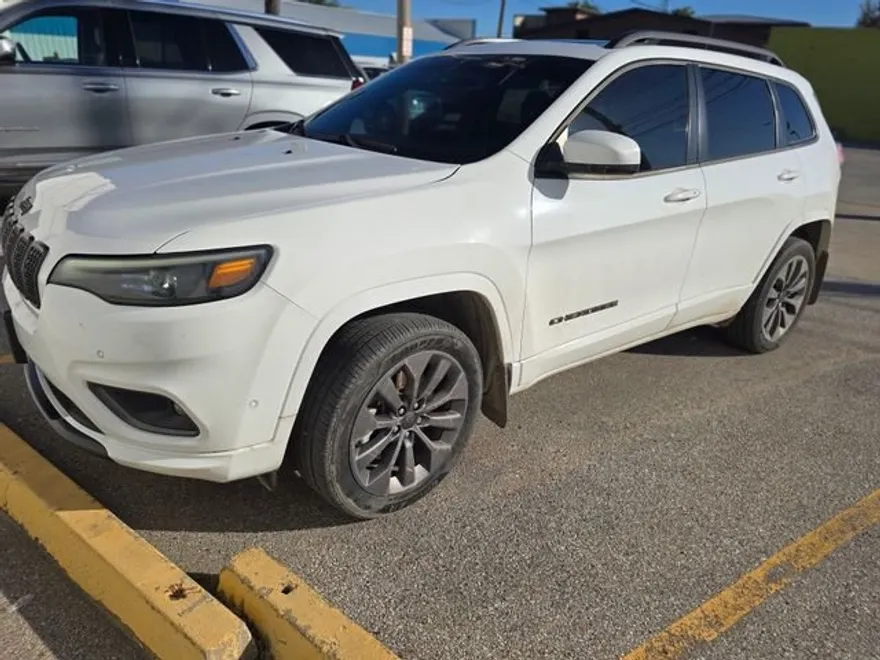 2020 Jeep Cherokee High Altitude photo 1