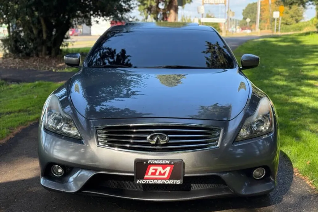 2013 Infiniti G37 Coupe Journey photo 1