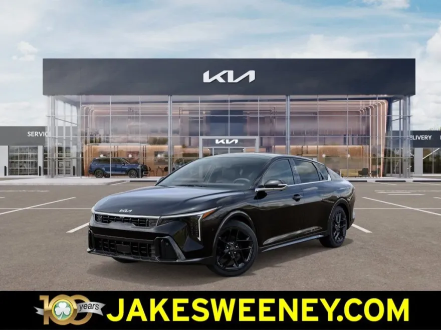 2025 Kia K4 GT-Line Turbo photo 1