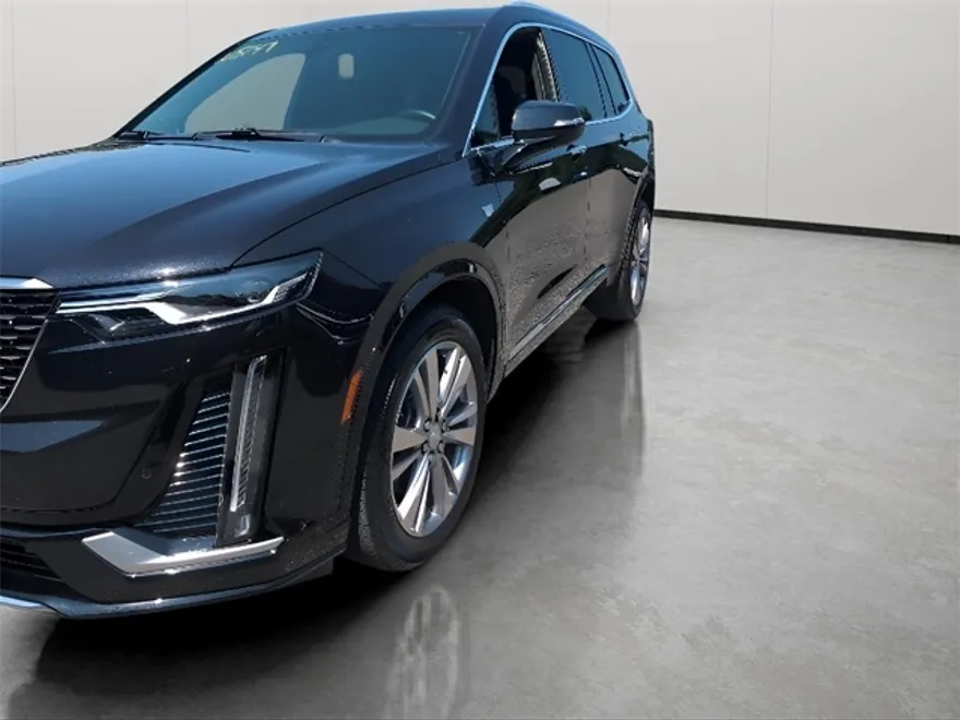 2024 Cadillac XT6 Premium Luxury photo 1