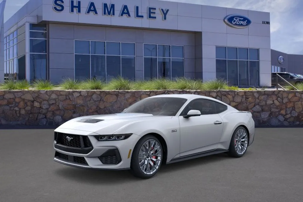 2025 Ford Mustang GT Premium photo 1