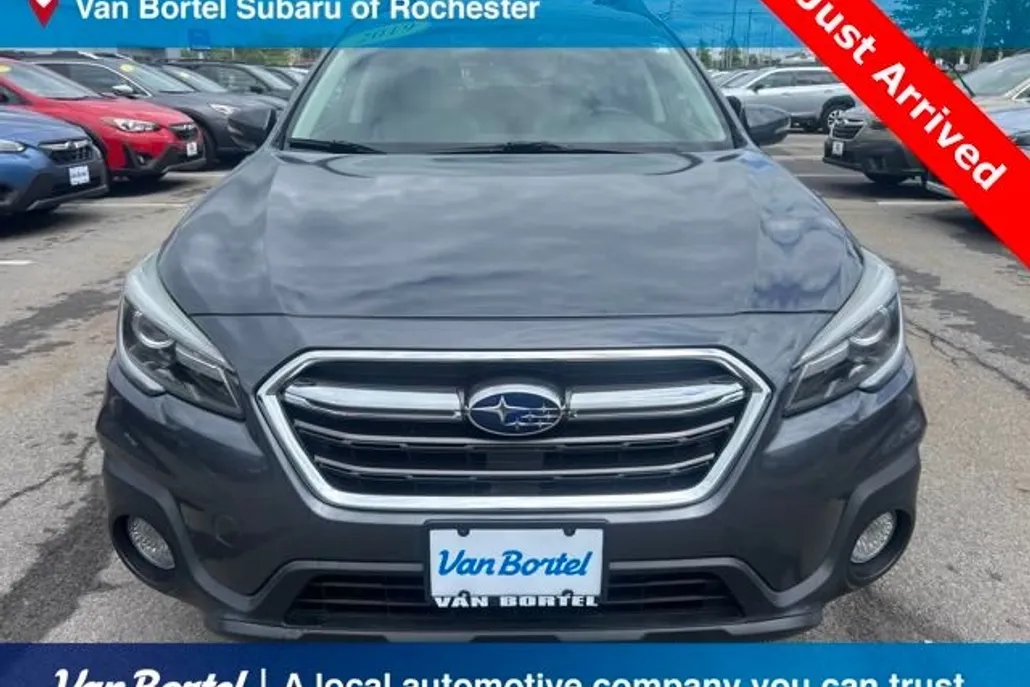 2019 Subaru Outback 2.5i photo 1