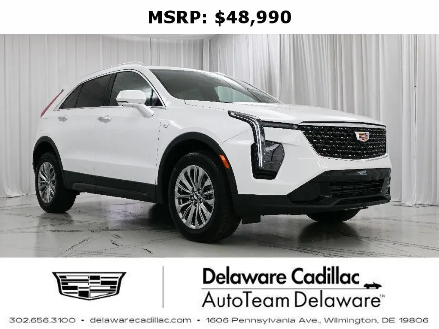 2025 Cadillac XT4 Premium Luxury photo 1