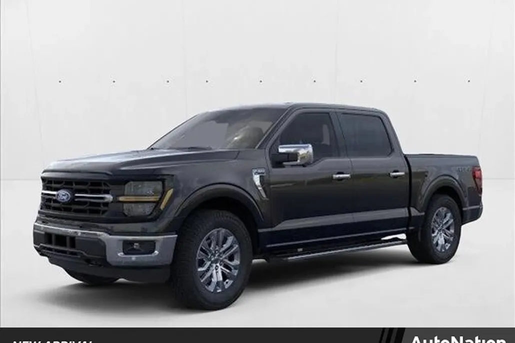 2025 Ford F-150 XLT photo 1