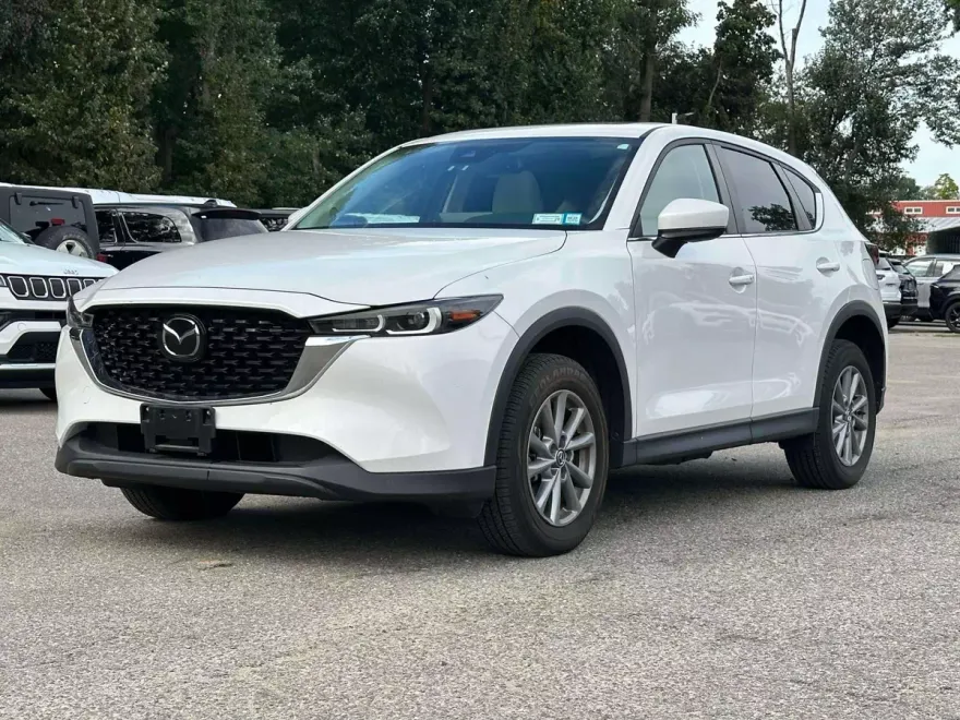 2023 Mazda CX-5 2.5 S Preferred photo 1