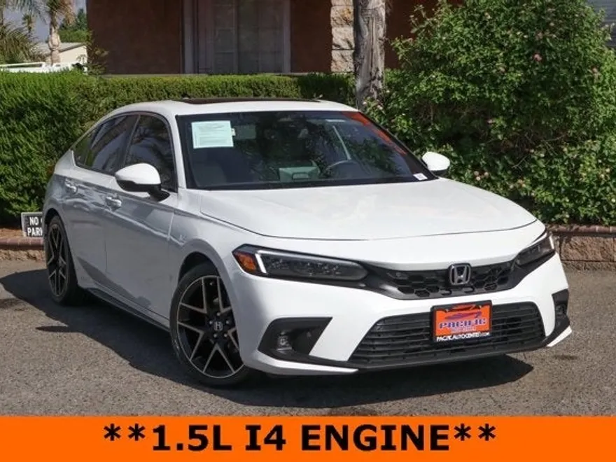 2022 Honda Civic Sport Touring photo 1