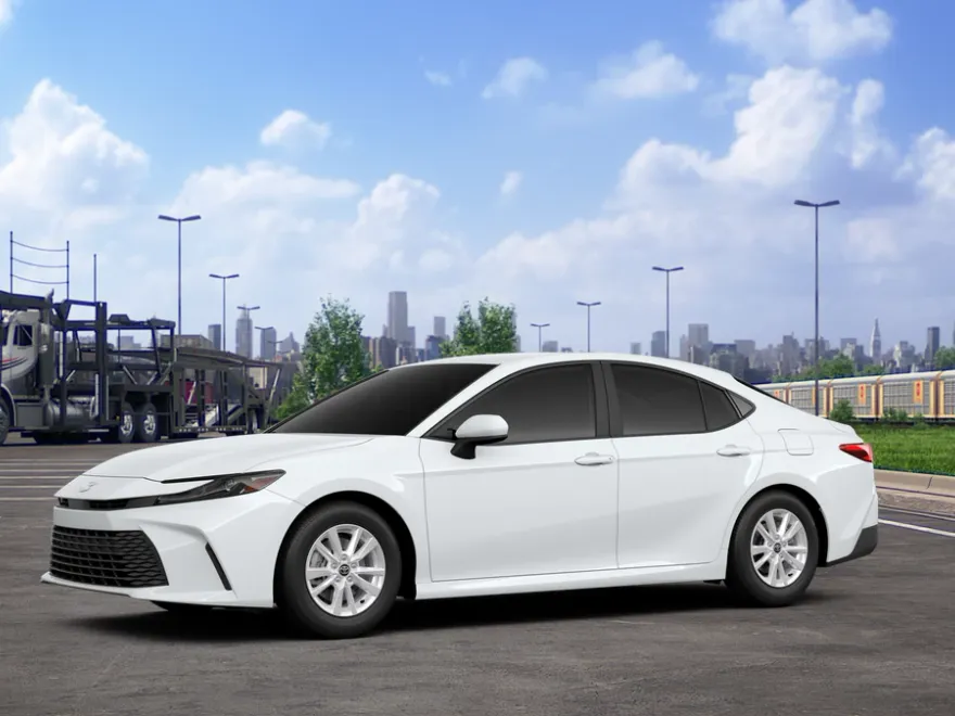 2025 Toyota Camry LE photo 1
