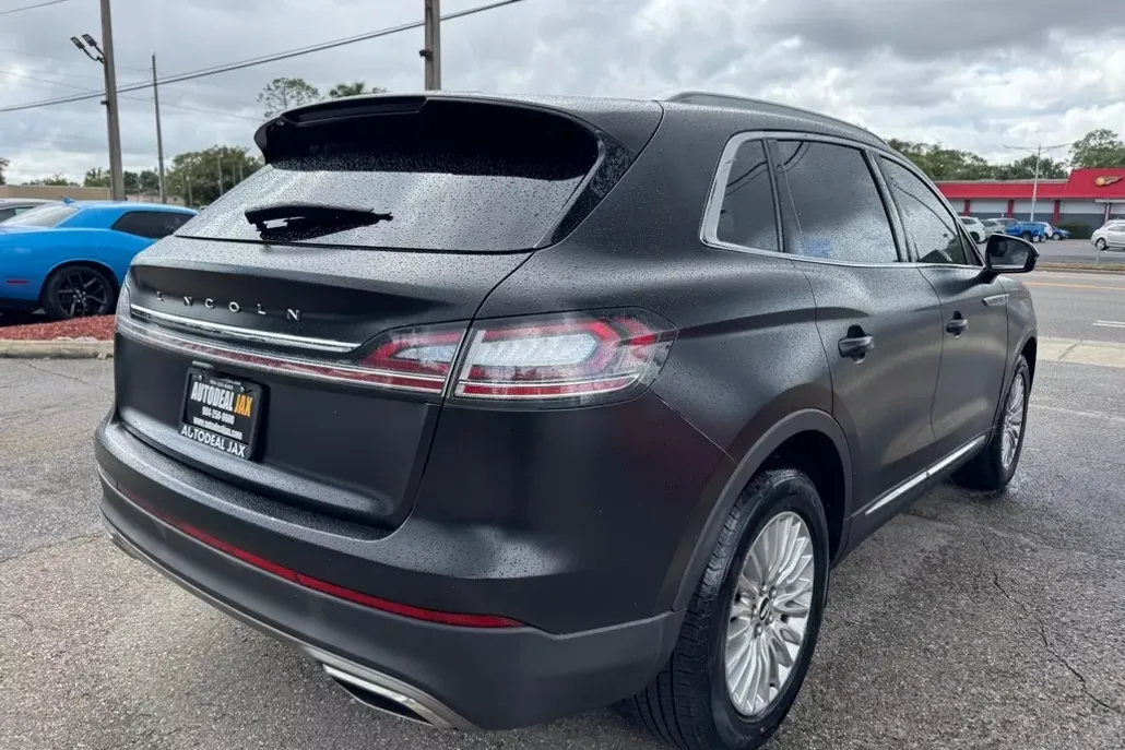 2020 Lincoln Nautilus photo 1