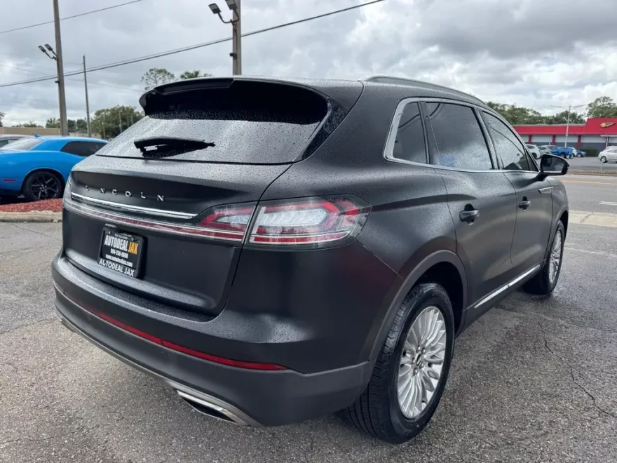 2020 Lincoln Nautilus photo 1