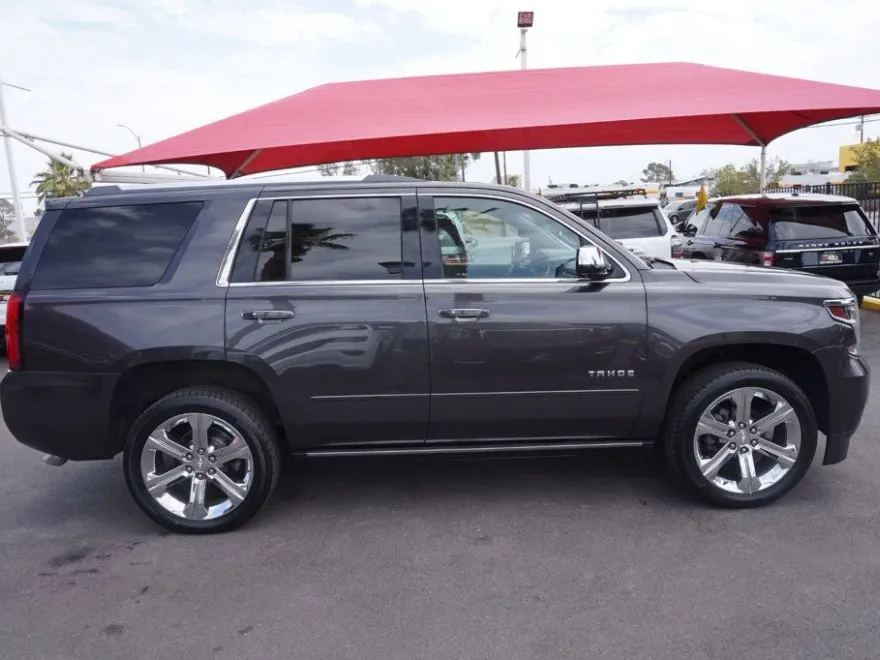 2017 Chevrolet Tahoe Premier photo 1