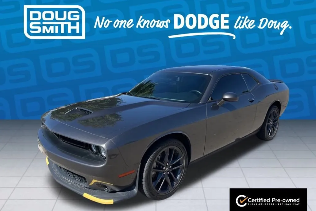 2023 Dodge Challenger GT photo 1