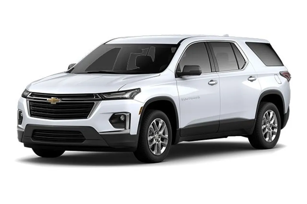 2023 Chevrolet Traverse LS photo 1