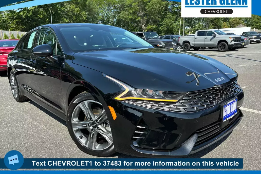 2023 Kia K5 EX photo 1