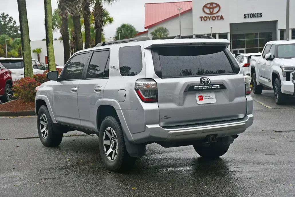 2020 Toyota 4Runner TRD photo 1