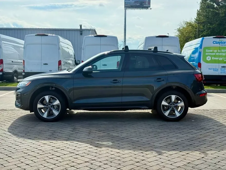 2025 Audi Q5 40 Premium Plus photo 1