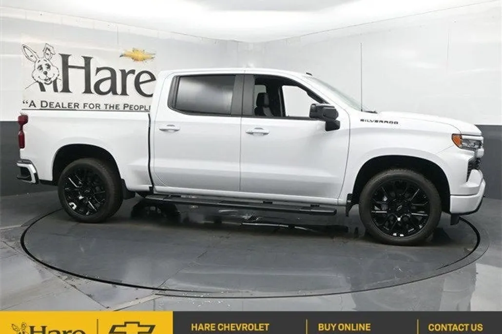 2025 Chevrolet Silverado 1500 RST photo 1