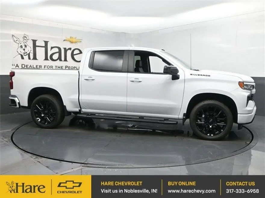 2025 Chevrolet Silverado 1500 RST photo 1