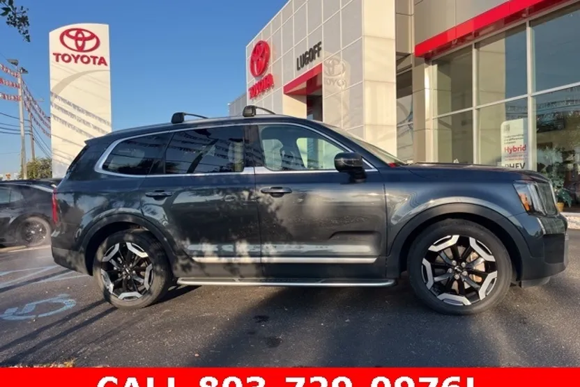 2023 Kia Telluride S photo 1