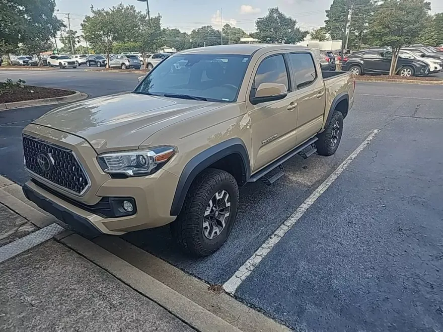 2018 Toyota Tacoma Limited photo 1