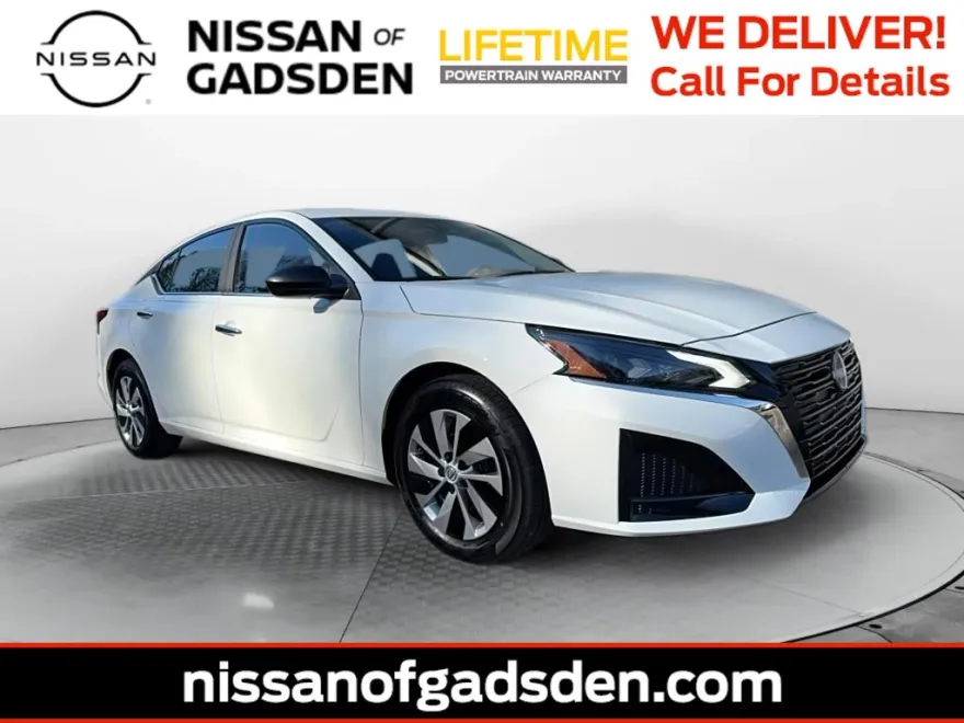 2025 Nissan Altima S photo 1