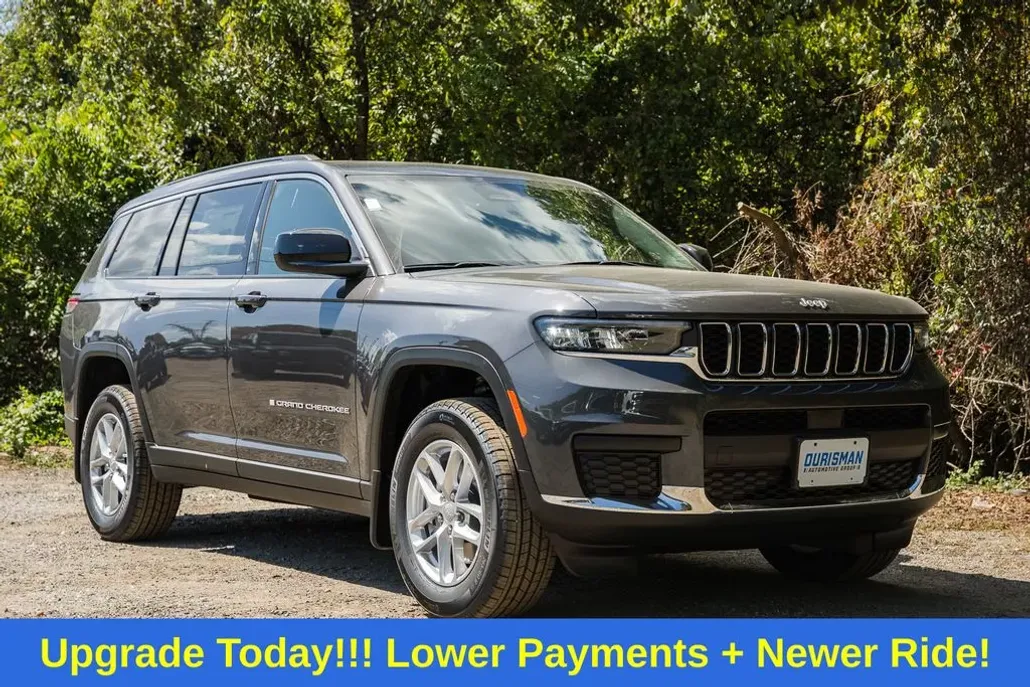 2025 Jeep Grand Cherokee Laredo photo 1