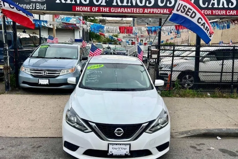 2018 Nissan Sentra S photo 1