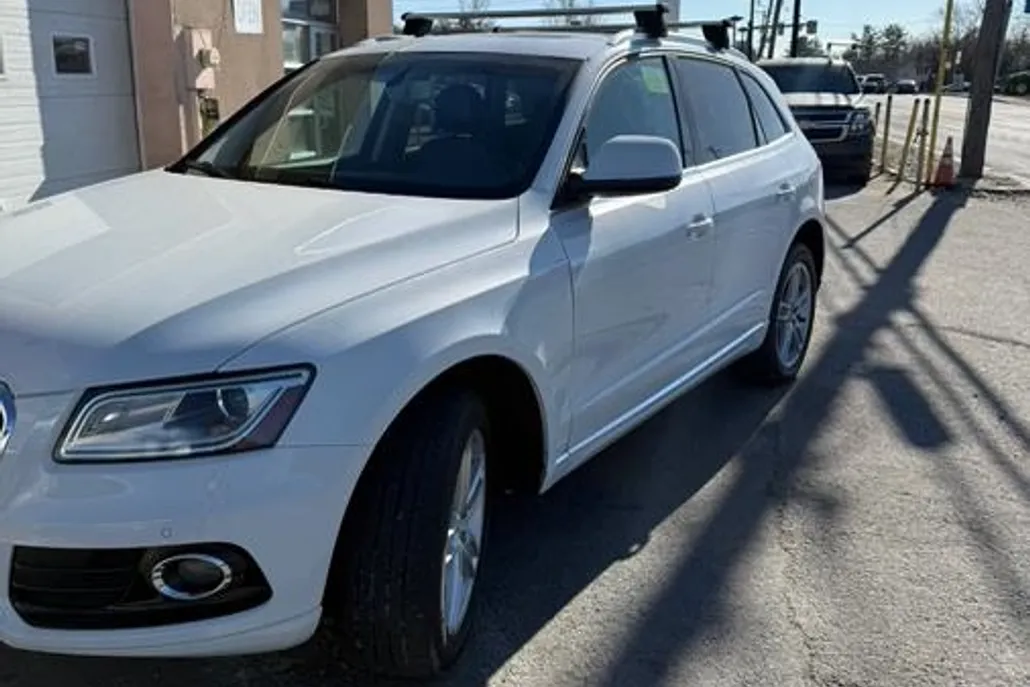2014 Audi Q5 2.0T Premium Plus photo 1