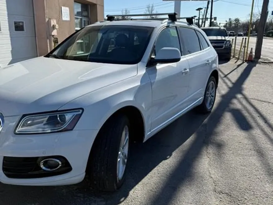 2014 Audi Q5 2.0T Premium Plus photo 1