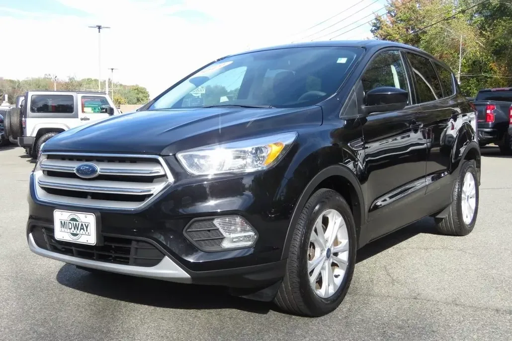 2019 Ford Escape SE photo 1