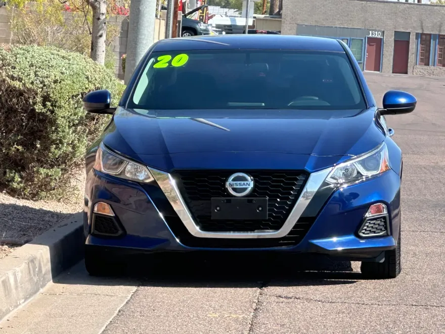 2020 Nissan Altima 2.5 S photo 1
