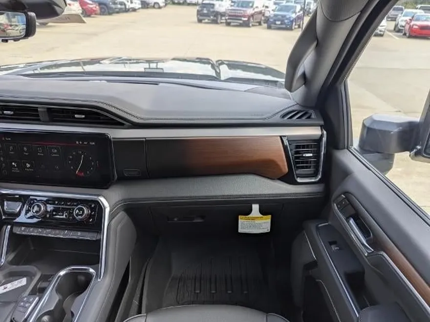 2025 Gmc Sierra 2500 HD Denali photo 1