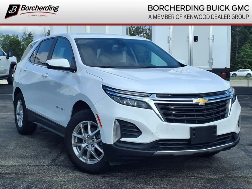 2023 Chevrolet Equinox LT photo 1