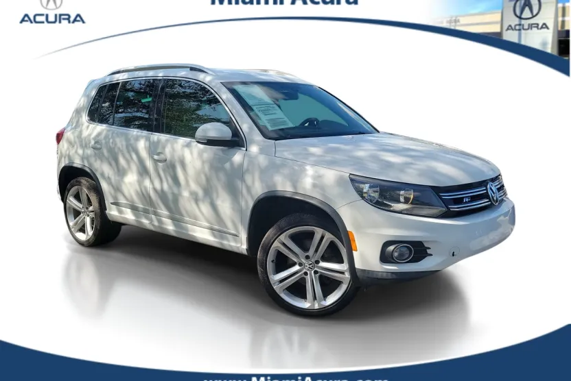 2016 Volkswagen Tiguan S photo 1
