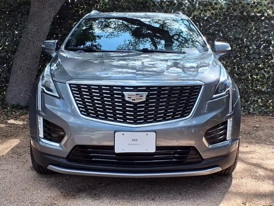 2021 Cadillac XT5 Premium Luxury photo 1