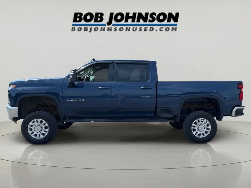 2021 Chevrolet Silverado 2500HD LT photo 1