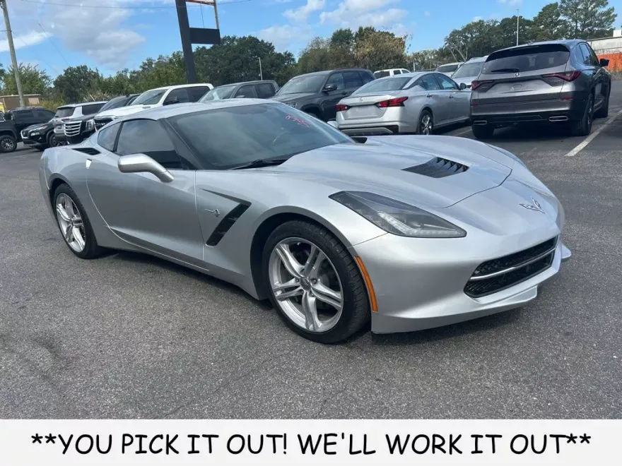 2017 Chevrolet Corvette Stingray 1LT photo 1