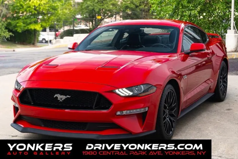 2019 Ford Mustang GT Premium photo 1