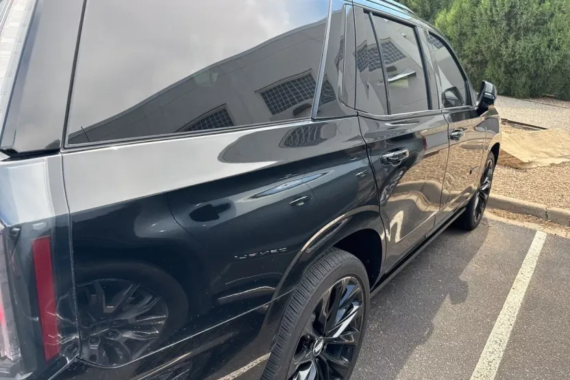 2025 Cadillac Escalade V-Series photo 1
