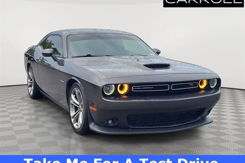 2021 Dodge Challenger R/T photo 1