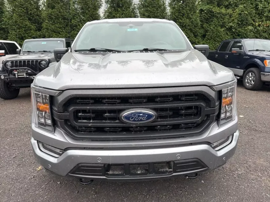 2023 Ford F-150 XLT photo 1